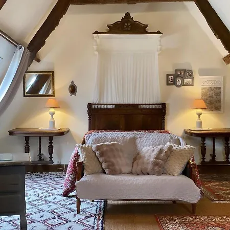 Manoir De Longeau